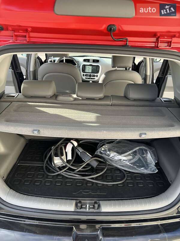 Внедорожник / Кроссовер Kia Soul 2016 в Одессе