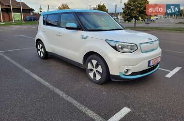 Внедорожник / Кроссовер Kia Soul 2015 в Киеве
