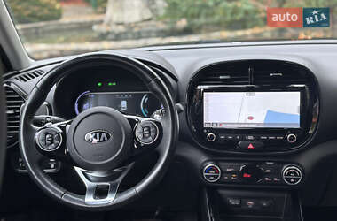 Позашляховик / Кросовер Kia Soul 2020 в  фото 28 Позашляховик / Кросовер Kia Soul 2020 в