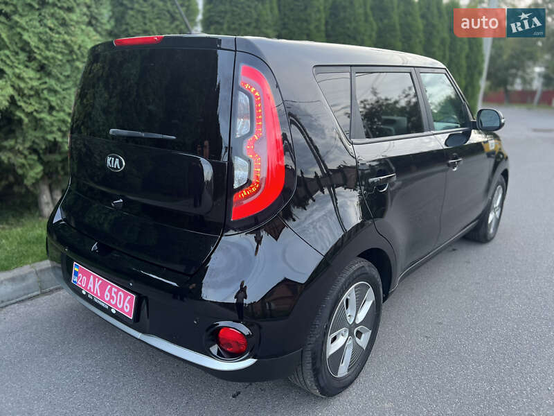 Позашляховик / Кросовер Kia Soul 2017 в Вінниці