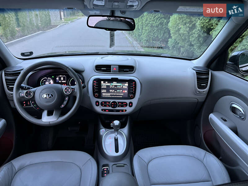Позашляховик / Кросовер Kia Soul 2017 в Вінниці