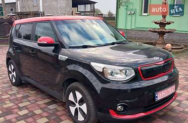 Позашляховик / Кросовер Kia Soul 2016 в Шептицькому