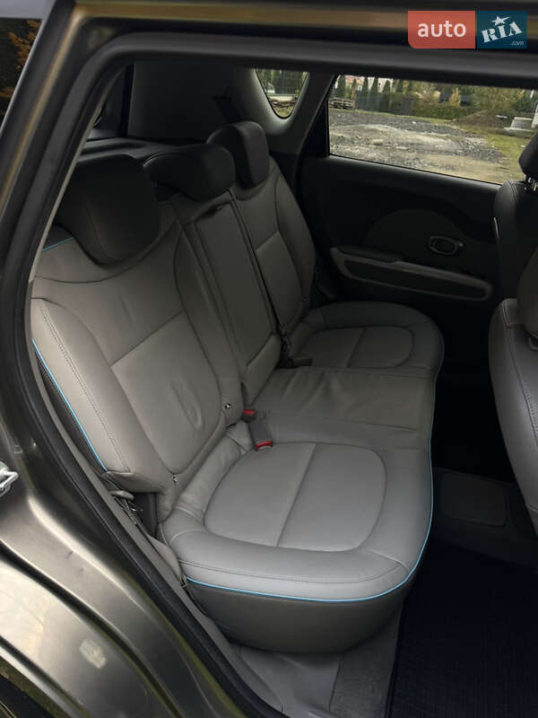 Позашляховик / Кросовер Kia Soul 2019 в Луцьку фото 20 Позашляховик / Кросовер Kia Soul 2019 в Луцьку