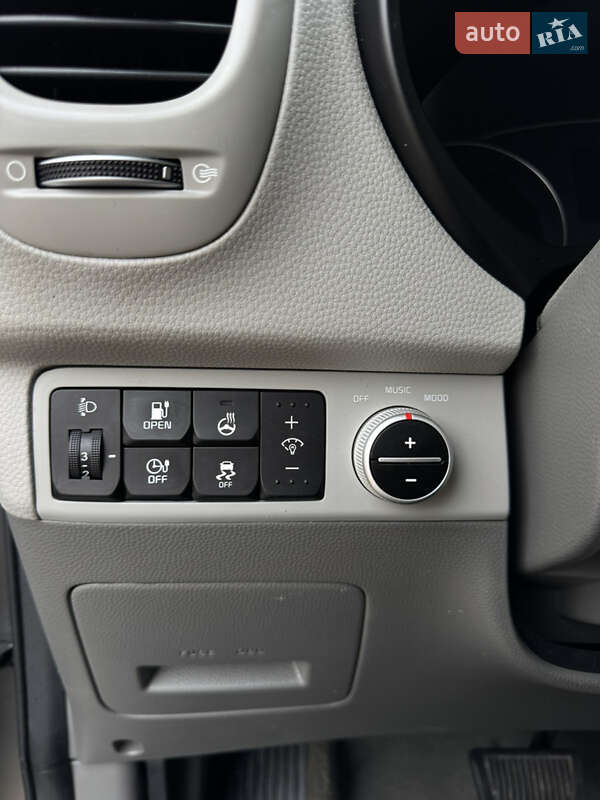 Позашляховик / Кросовер Kia Soul 2019 в Луцьку фото 27 Позашляховик / Кросовер Kia Soul 2019 в Луцьку