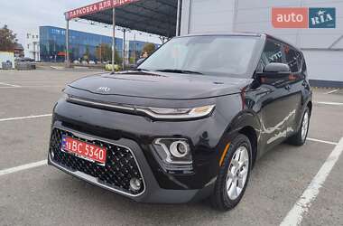 Внедорожник / Кроссовер Kia Soul 2021 в 