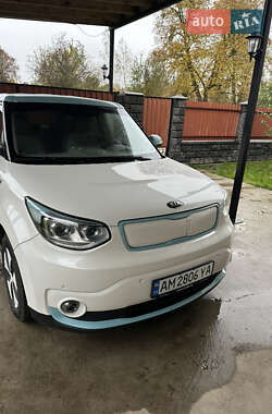 Позашляховик / Кросовер Kia Soul 2015 в Звягелі