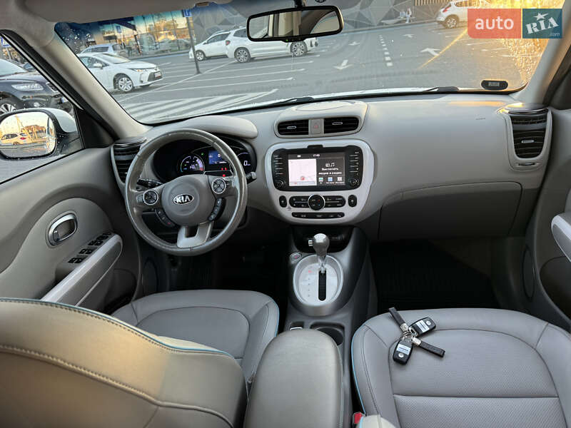 Внедорожник / Кроссовер Kia Soul 2018 в Луцке фото 8 Внедорожник / Кроссовер Kia Soul 2018 в Луцке