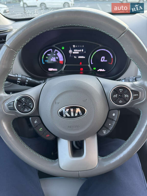 Внедорожник / Кроссовер Kia Soul 2018 в Луцке фото 14 Внедорожник / Кроссовер Kia Soul 2018 в Луцке