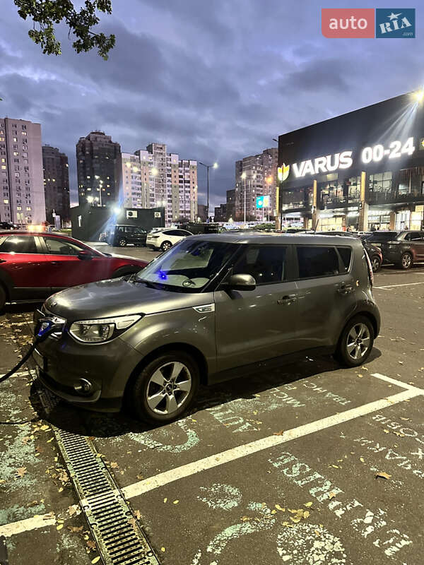Внедорожник / Кроссовер Kia Soul 2014 в 