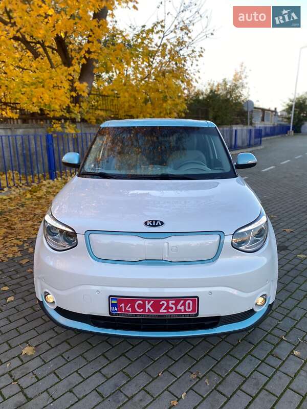 Внедорожник / Кроссовер Kia Soul 2015 в Тернополе