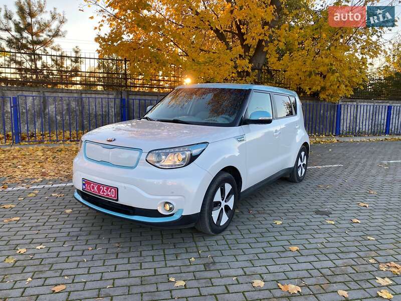 Внедорожник / Кроссовер Kia Soul 2015 в Тернополе