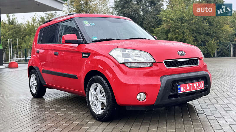 Позашляховик / Кросовер Kia Soul 2009 в Житомирі фото 9 Позашляховик / Кросовер Kia Soul 2009 в Житомирі