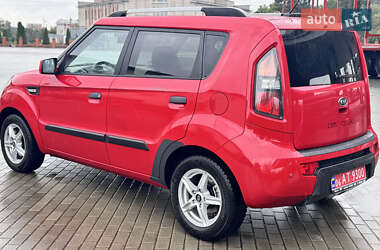 Внедорожник / Кроссовер Kia Soul 2009 в 