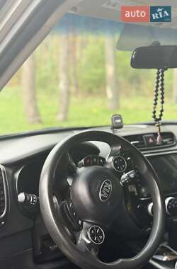 Внедорожник / Кроссовер Kia Soul 2017 в 
