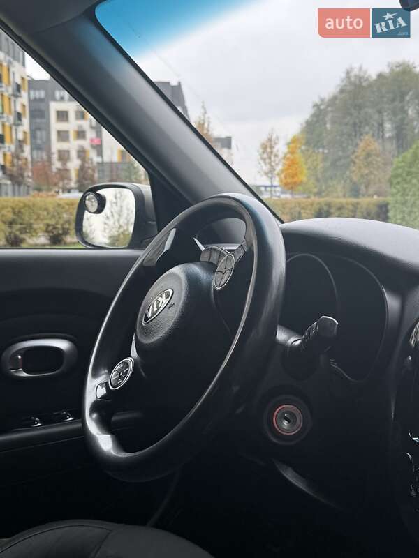 Внедорожник / Кроссовер Kia Soul 2017 в Ирпене фото 14 Внедорожник / Кроссовер Kia Soul 2017 в Ирпене