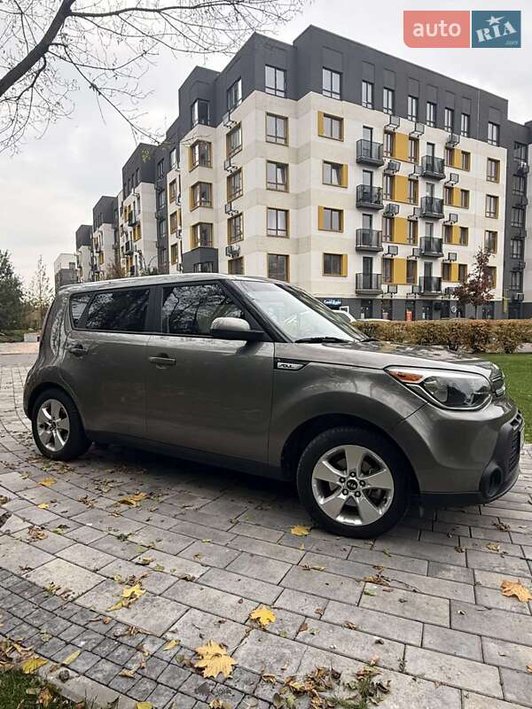 Внедорожник / Кроссовер Kia Soul 2017 в Ирпене фото 16 Внедорожник / Кроссовер Kia Soul 2017 в Ирпене