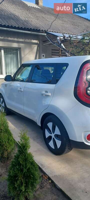 Позашляховик / Кросовер Kia Soul 2018 в Чернівцях фото 20 Позашляховик / Кросовер Kia Soul 2018 в Чернівцях