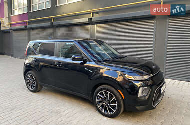 Позашляховик / Кросовер Kia Soul 2021 в  фото 3 Позашляховик / Кросовер Kia Soul 2021 в