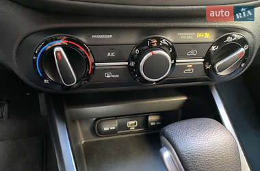 Позашляховик / Кросовер Kia Soul 2021 в  фото 41 Позашляховик / Кросовер Kia Soul 2021 в