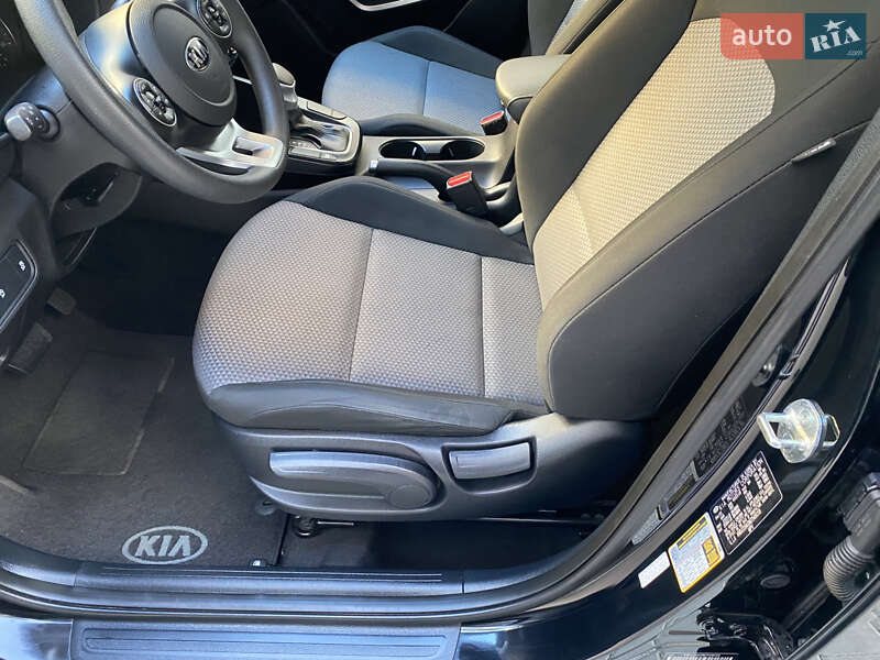 Внедорожник / Кроссовер Kia Soul 2021 в Хмельницком фото 32 Внедорожник / Кроссовер Kia Soul 2021 в Хмельницком
