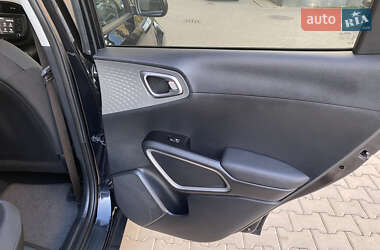Позашляховик / Кросовер Kia Soul 2021 в  фото 44 Позашляховик / Кросовер Kia Soul 2021 в