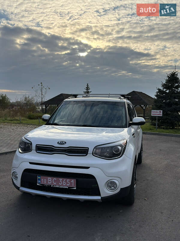 Внедорожник / Кроссовер Kia Soul 2018 в Ровно фото 2 Внедорожник / Кроссовер Kia Soul 2018 в Ровно