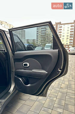 Внедорожник / Кроссовер Kia Soul 2017 в 