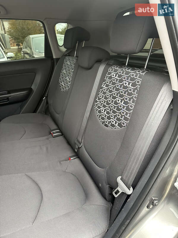 Внедорожник / Кроссовер Kia Soul 2009 в Виннице фото 23 Внедорожник / Кроссовер Kia Soul 2009 в Виннице