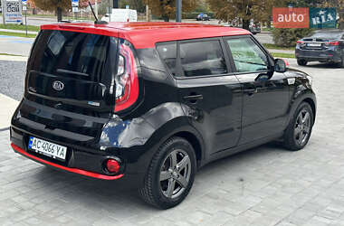 Внедорожник / Кроссовер Kia Soul 2018 в 