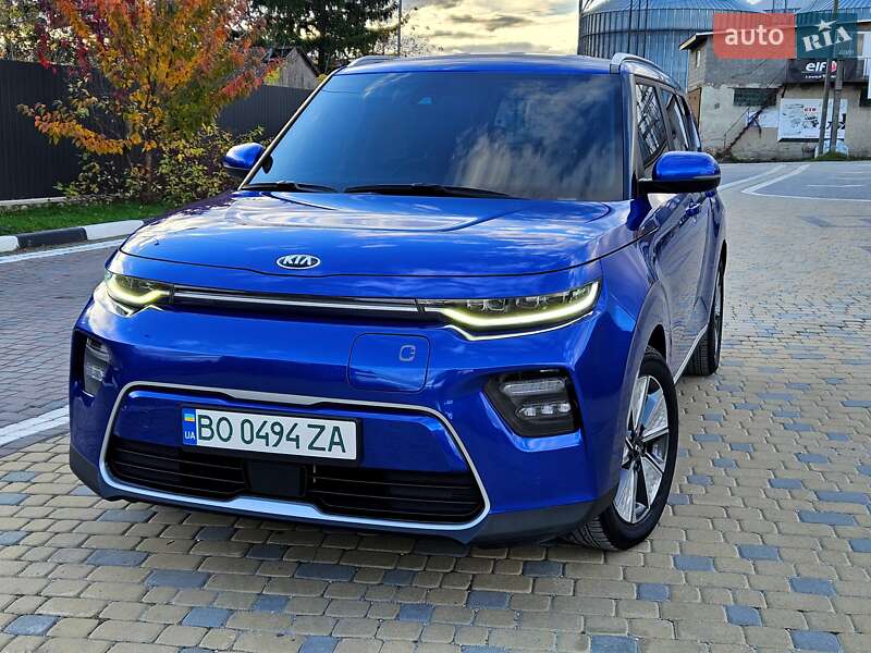 Внедорожник / Кроссовер Kia Soul 2021 в Подволочиске