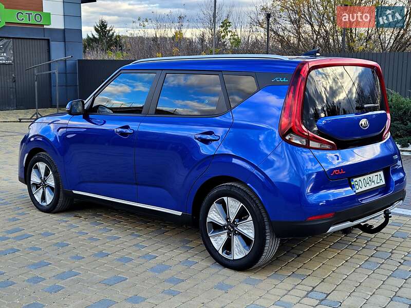 Внедорожник / Кроссовер Kia Soul 2021 в Подволочиске