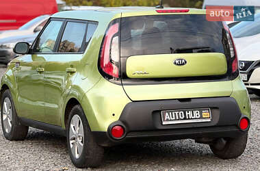 Позашляховик / Кросовер Kia Soul 2015 в 