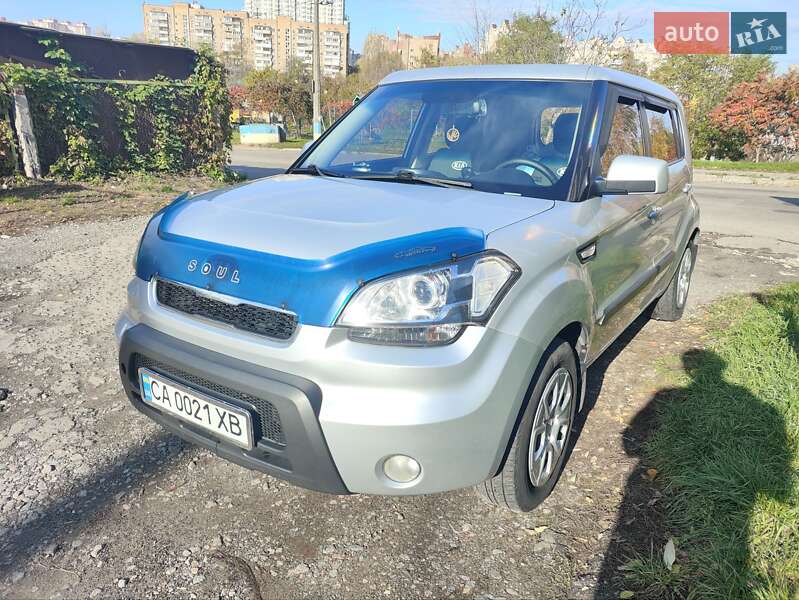 Позашляховик / Кросовер Kia Soul 2011 в Києві фото 9 Позашляховик / Кросовер Kia Soul 2011 в Києві
