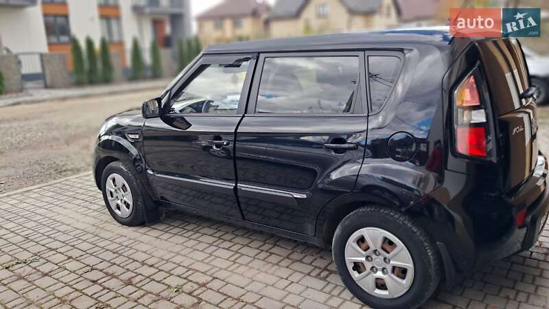 Внедорожник / Кроссовер Kia Soul 2011 в Ивано-Франковске фото 6 Внедорожник / Кроссовер Kia Soul 2011 в Ивано-Франковске