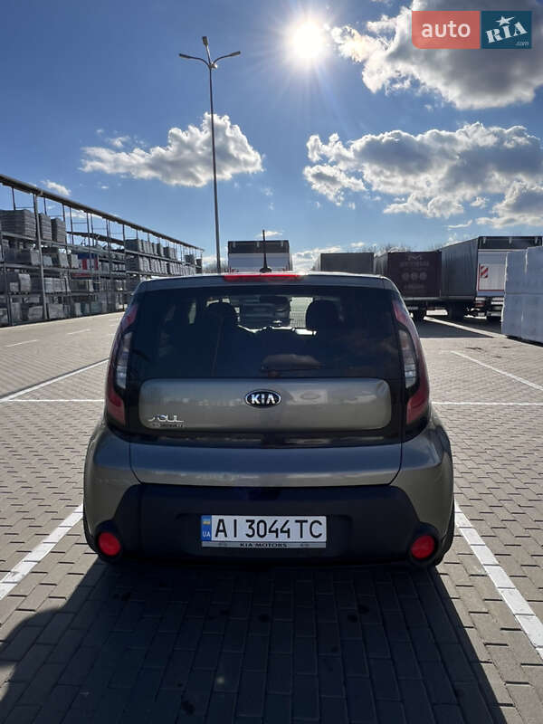 Позашляховик / Кросовер Kia Soul 2016 в Борисполі