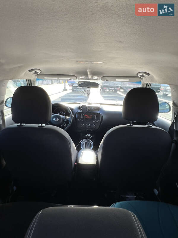Позашляховик / Кросовер Kia Soul 2016 в Борисполі