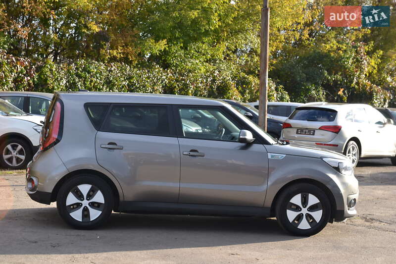 Внедорожник / Кроссовер Kia Soul 2015 в Луцке фото 6 Внедорожник / Кроссовер Kia Soul 2015 в Луцке