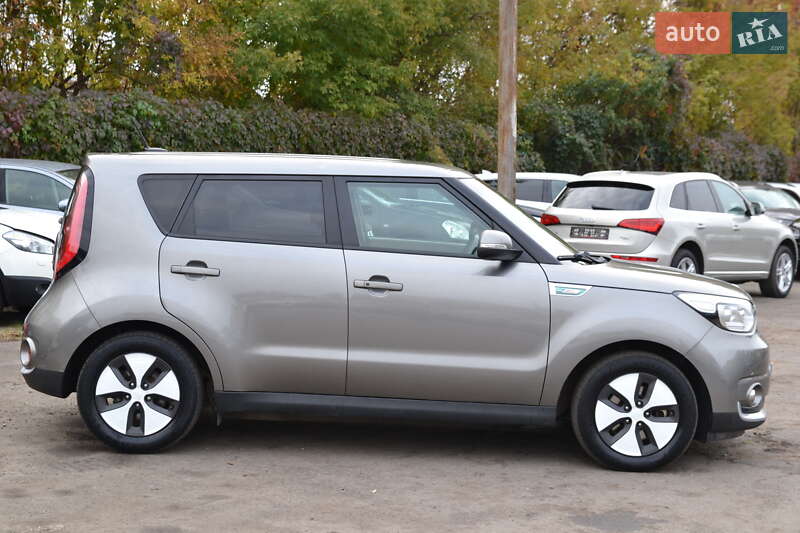 Внедорожник / Кроссовер Kia Soul 2016 в Луцке фото 6 Внедорожник / Кроссовер Kia Soul 2016 в Луцке