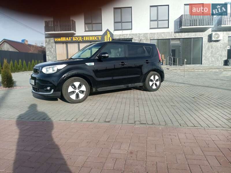 Внедорожник / Кроссовер Kia Soul 2015 в Костополе