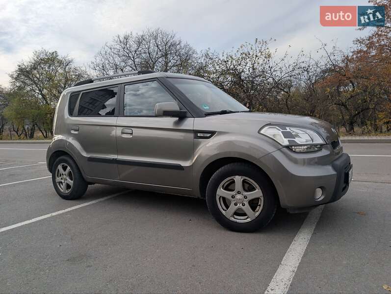 Внедорожник / Кроссовер Kia Soul 2008 в Здолбунове