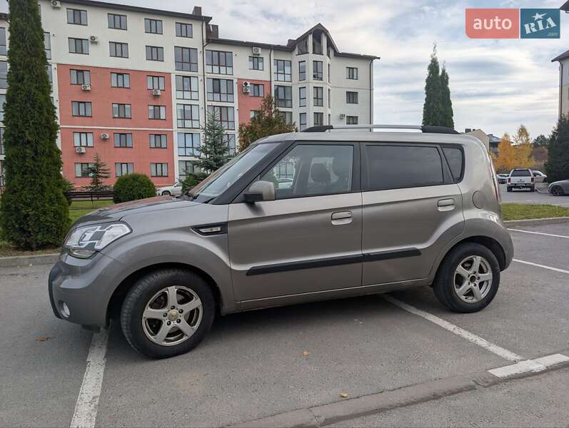 Внедорожник / Кроссовер Kia Soul 2008 в Здолбунове