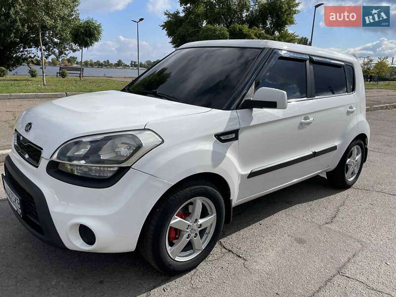 Внедорожник / Кроссовер Kia Soul 2013 в Черкассах фото 5 Внедорожник / Кроссовер Kia Soul 2013 в Черкассах