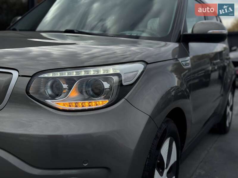 Внедорожник / Кроссовер Kia Soul 2015 в Ровно фото 8 Внедорожник / Кроссовер Kia Soul 2015 в Ровно
