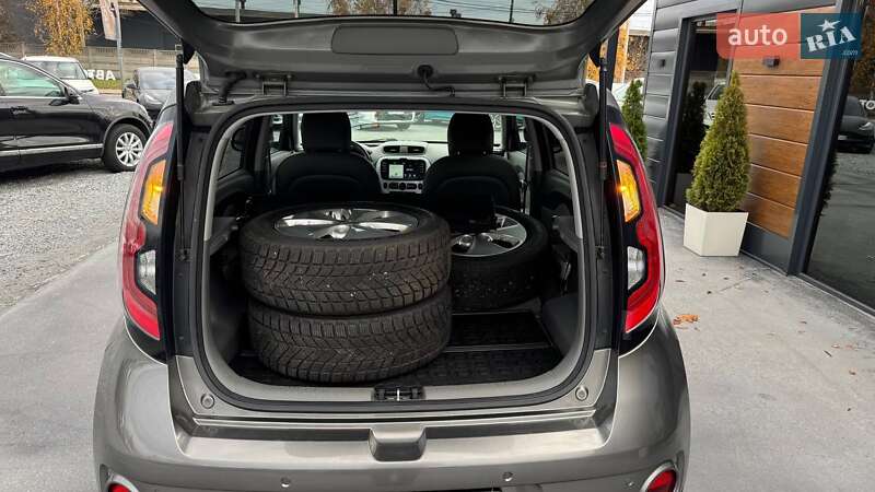 Внедорожник / Кроссовер Kia Soul 2015 в Ровно фото 22 Внедорожник / Кроссовер Kia Soul 2015 в Ровно