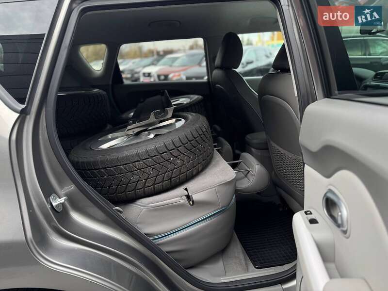 Внедорожник / Кроссовер Kia Soul 2015 в Ровно фото 54 Внедорожник / Кроссовер Kia Soul 2015 в Ровно
