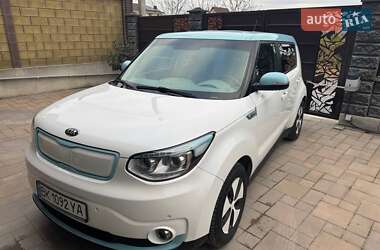 Позашляховик / Кросовер Kia Soul 2015 в Рівному