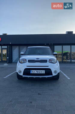 Позашляховик / Кросовер Kia Soul 2016 в Вознесенську