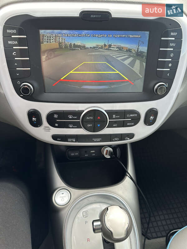 Внедорожник / Кроссовер Kia Soul 2017 в Ровно