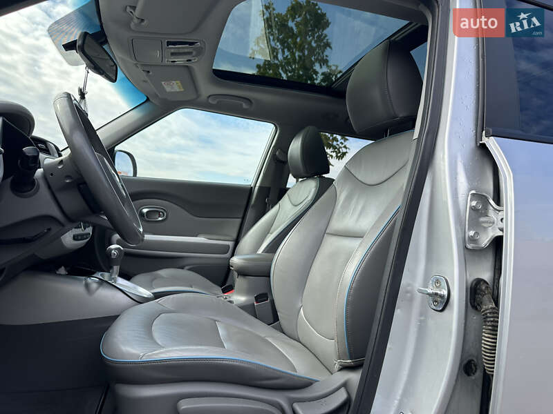 Внедорожник / Кроссовер Kia Soul 2017 в Ровно