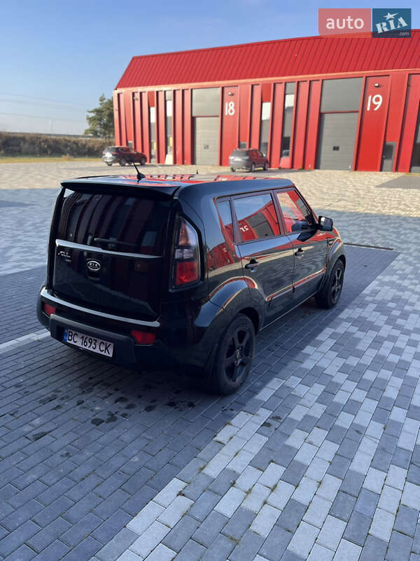 Позашляховик / Кросовер Kia Soul 2011 в Львові